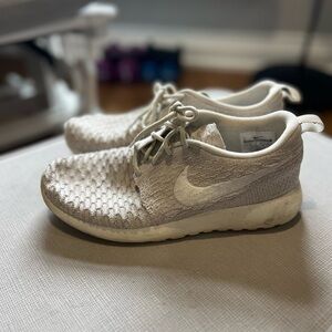 Nike running shoes. Women’s size 7.5. Nike Sneakers